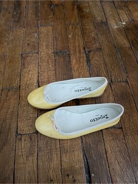 Repetto yellow patent ballet flats